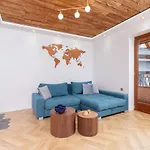 Premium Salwatorianska Mountain View By Renters Prestige Apartment