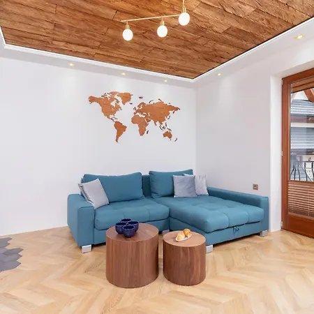 Premium Salwatorianska Mountain View By Renters Prestige Apartment