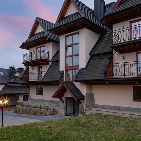 Premium Salwatorianska Mountain View By Renters Prestige 아파트 *