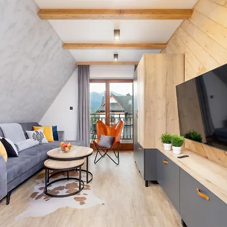 Premium Salwatoriańska Mountain View By Renters Prestige