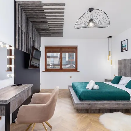 Premium Salwatorianska Mountain View By Renters Prestige Zakopane
