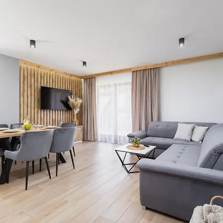Premium Salwatoriańska Mountain View By Renters Prestige