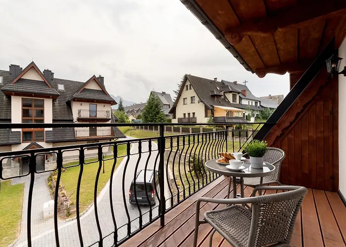 Premium Salwatorianska Mountain View By Renters Prestige 公寓